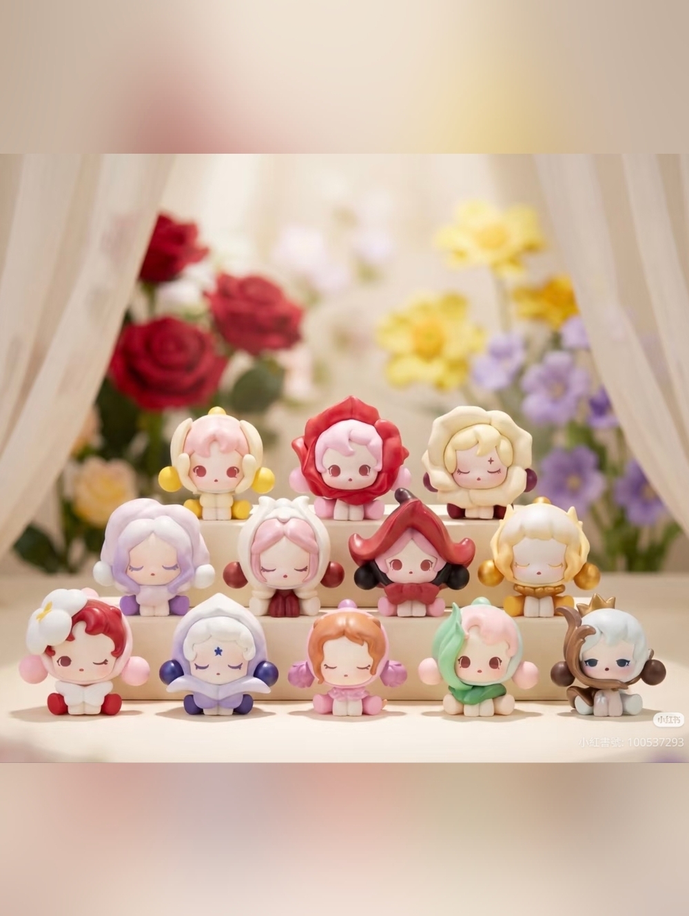 PRE-ORDER POP MART -SKULLPANDA Petals in Four Acts Series Figurine (Blind Box)